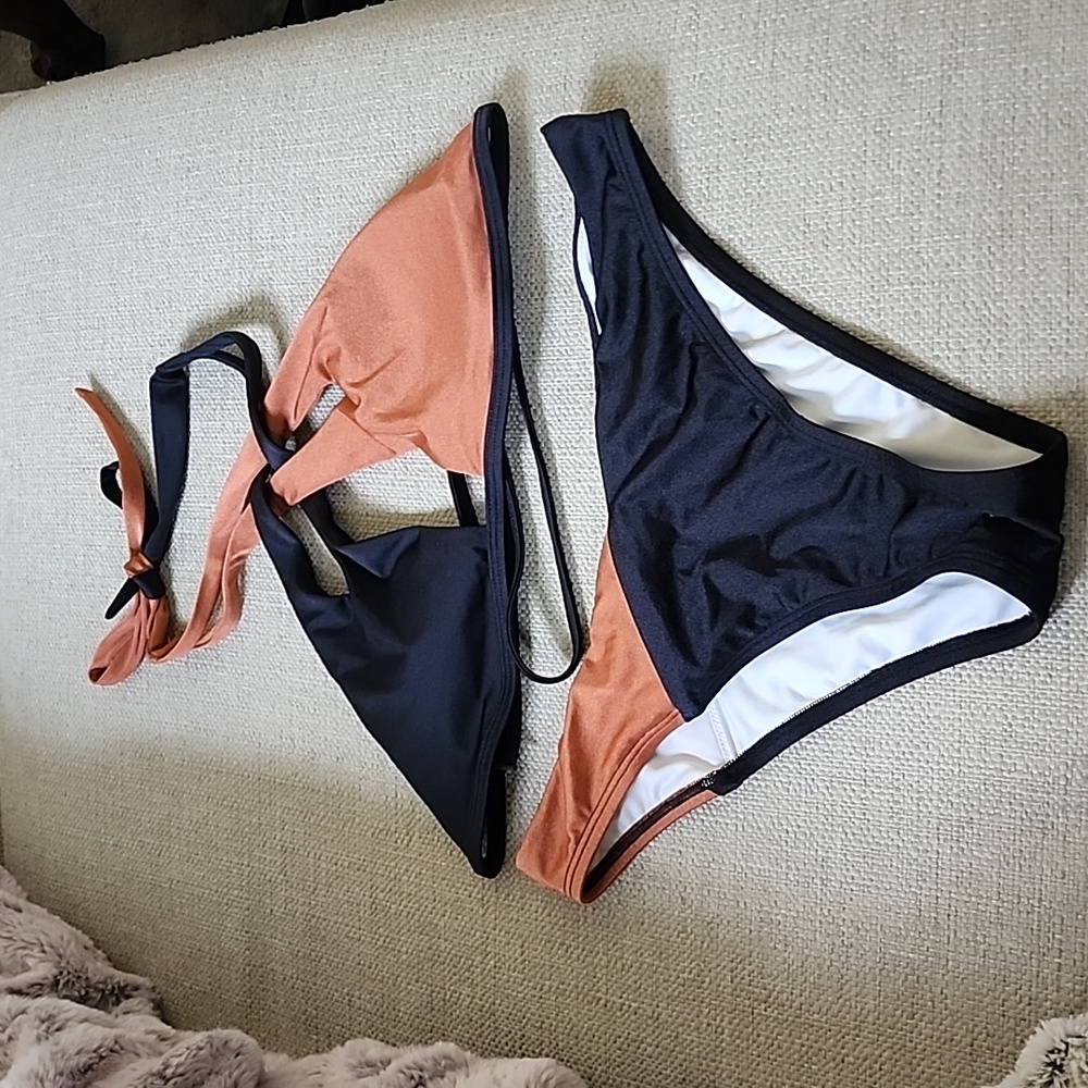 Victoria's secret Large bikini. Never worn